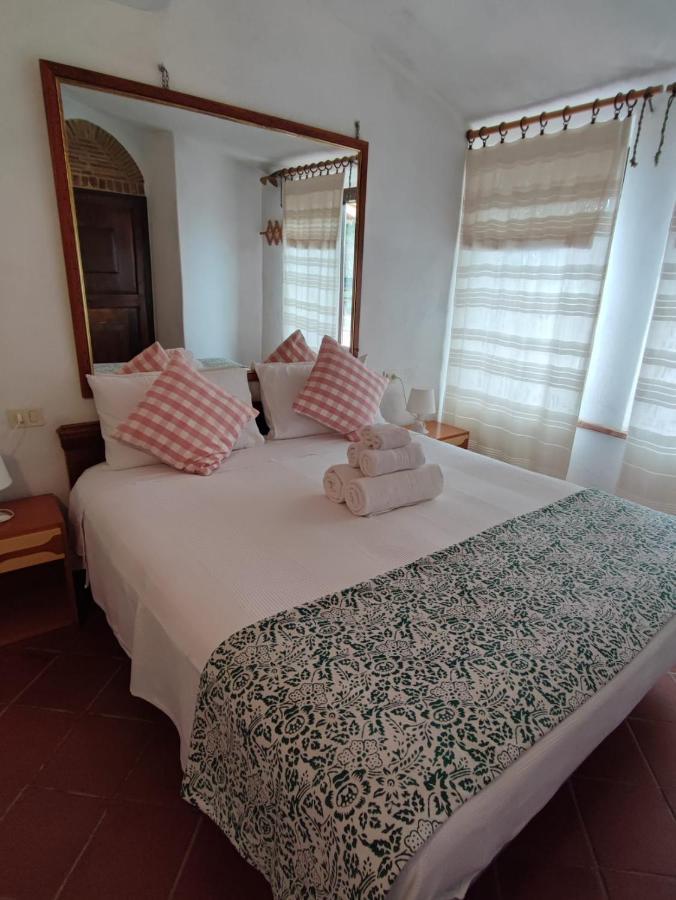 Agriturismo Podere Cherzo 奇尼基亚诺 外观 照片