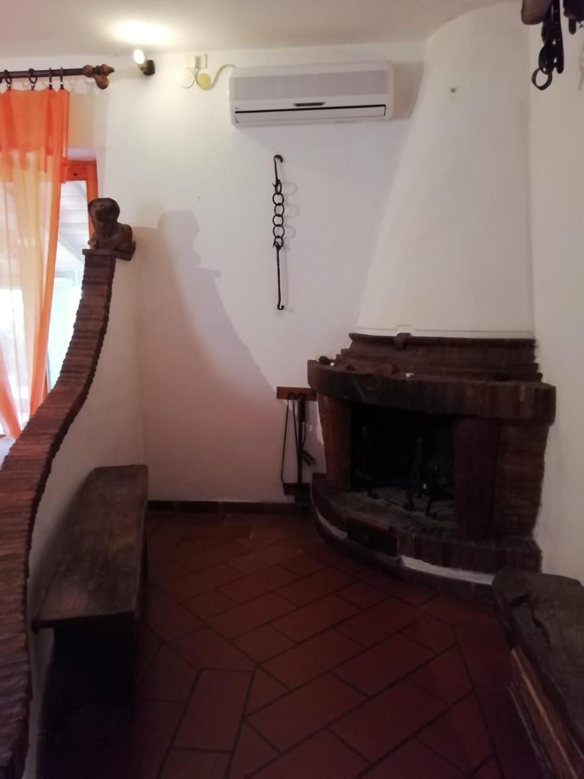 Agriturismo Podere Cherzo 奇尼基亚诺 外观 照片